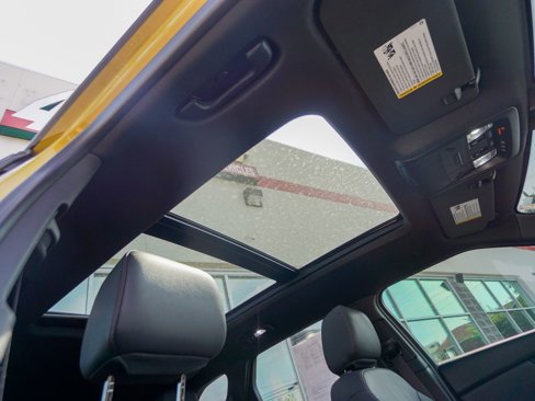 Used 2022 Chevrolet Blazer RS w/ Enhanced Convenience Package image 36