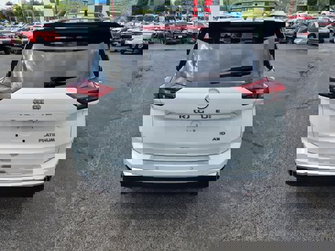 New 2026 Nissan Rogue Platinum image 7
