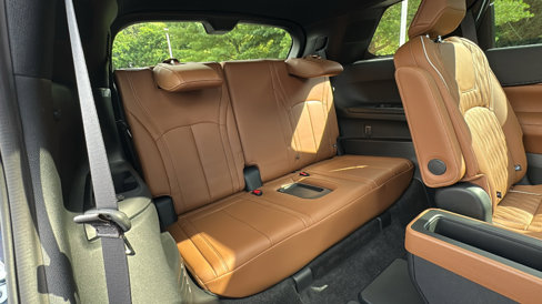 New 2026 INFINITI QX60 Autograph w/ Dark Cargo Package image 12
