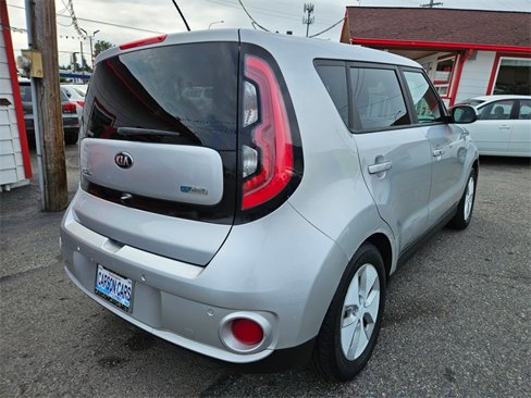 Used 2016 Kia Soul EV + w/ Sun & Fun Package image 3
