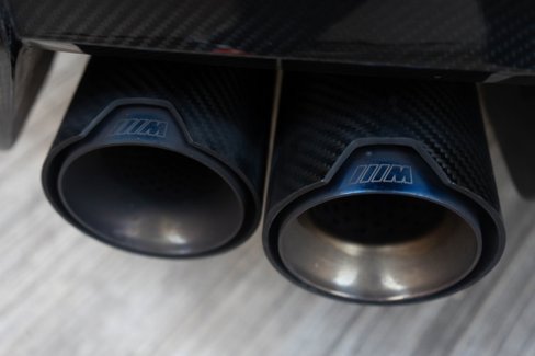 Used 2024 BMW M4 xDrive Competition w/ M Carbon Exterior Package image 9