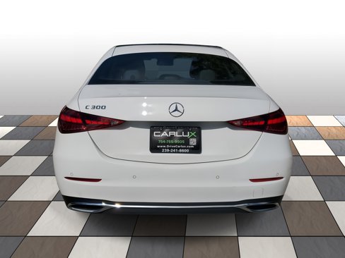 Used 2024 Mercedes-Benz C 300 Sedan image 5