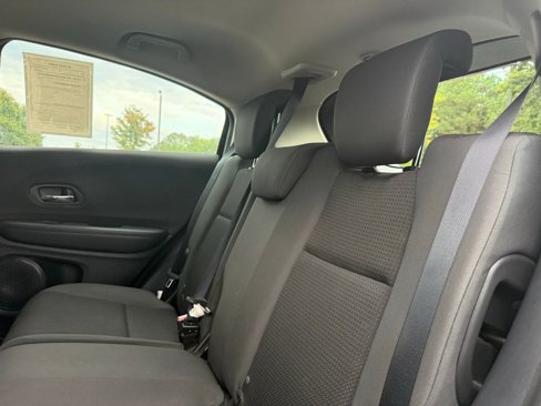 Used 2020 Honda HR-V LX image 28