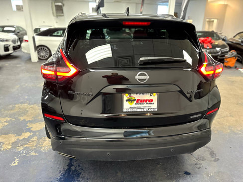 Used 2023 Nissan Murano SV image 8