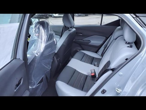 Used 2024 Nissan Kicks SR w/ SR Premium Package image 12