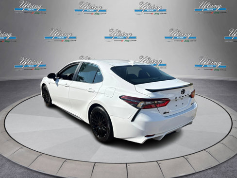 Used 2024 Toyota Camry SE image 5