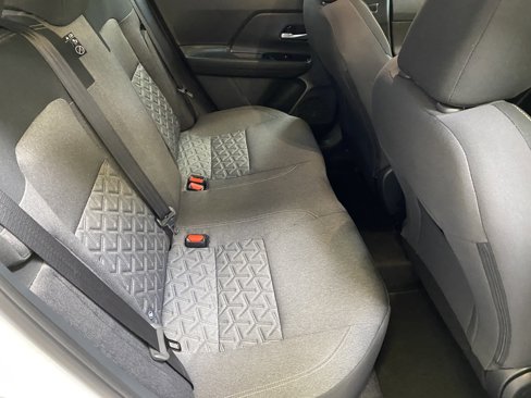 Used 2025 Nissan Kicks SV image 26