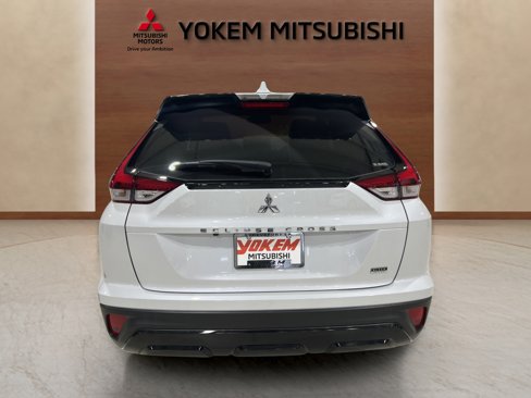 New 2025 Mitsubishi Eclipse Cross Black Edition image 4