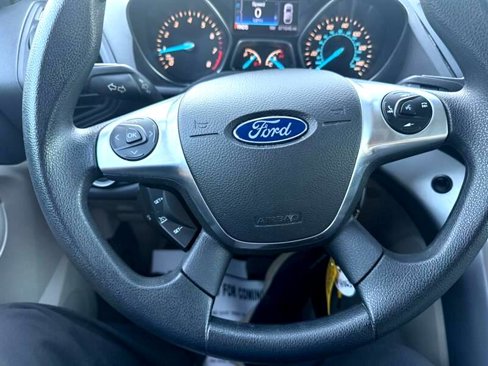 Used 2016 Ford Escape SE w/ Equipment Group 201A image 21