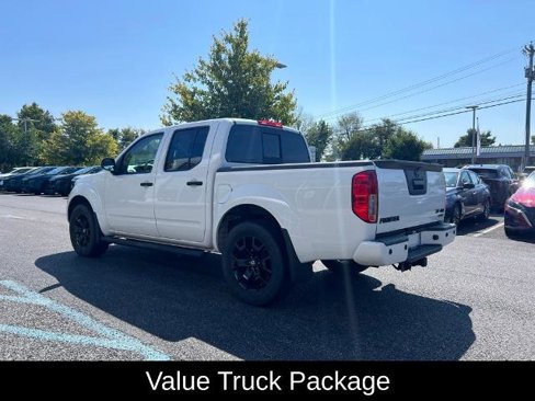 Certified 2021 Nissan Frontier SV w/ Midnight Edition Floor Mats image 11