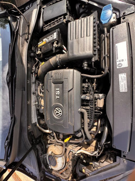 Used 2016 Volkswagen Golf Limited Edition image 14