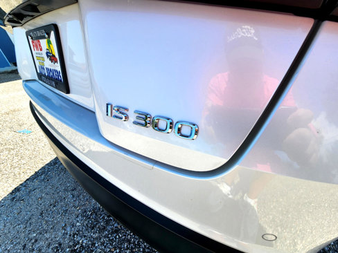 Used 2022 Lexus IS 300 w/ Premium Package image 35