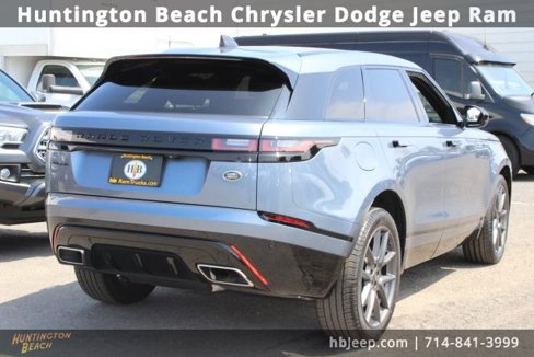 Used 2023 Land Rover Range Rover Velar R-Dynamic S image 7