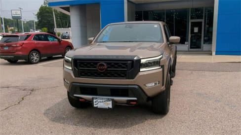 Used 2023 Nissan Frontier PRO-4X w/ Technology Package image 3