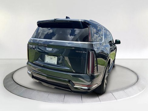 New 2026 Cadillac Escalade IQL Luxury image 5