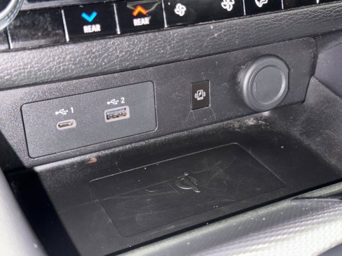 Used 2023 Mitsubishi Outlander SEL image 39