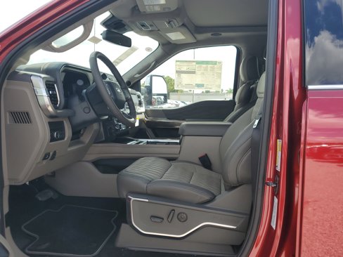 New 2026 Ford F450 Platinum image 17