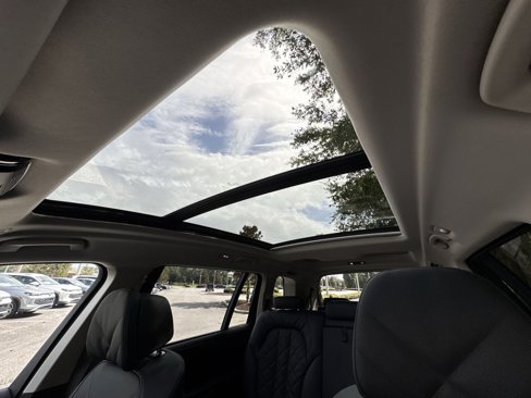 New 2026 BMW X7 xDrive40i w/ Premium Package image 26