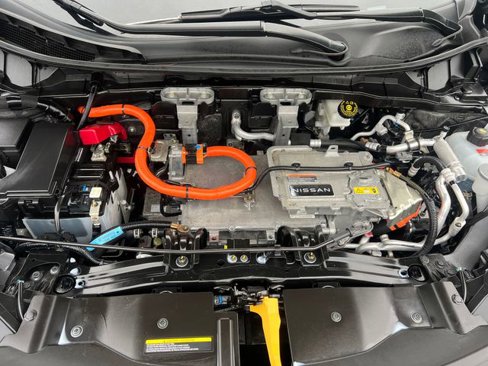 Used 2023 Nissan Ariya FWD image 33