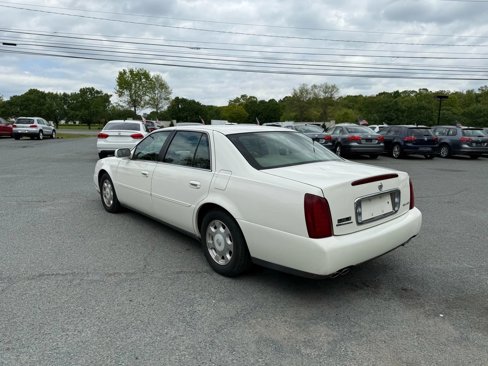 Used 2002 Cadillac De Ville Sedan w/ Comfort/Convenience Pkg image 4