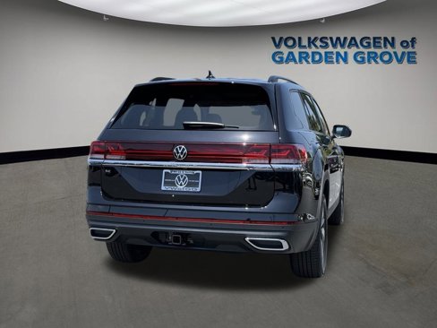 New 2025 Volkswagen Atlas SE image 10