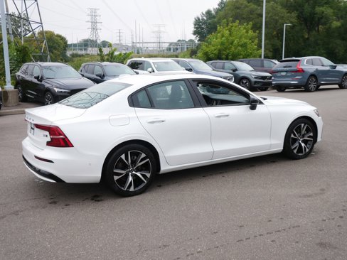 Certified 2024 Volvo S60 B5 Plus image 7