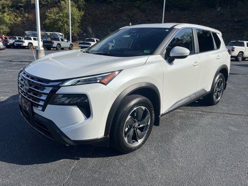 New 2026 Nissan Rogue SV image 3