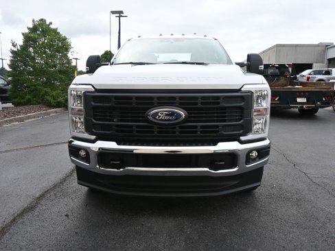 New 2025 Ford F350 XL image 2