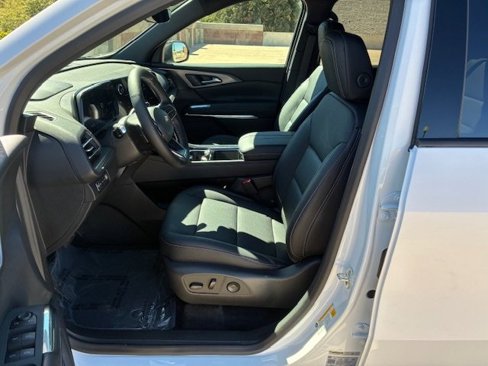 New 2026 Chevrolet Traverse LT image 11