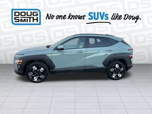 Used 2024 Hyundai Kona SEL image 2