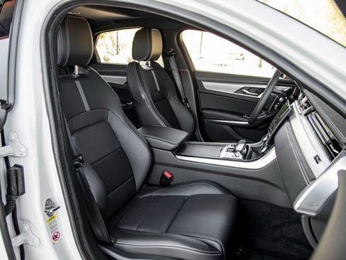 New 2024 Jaguar XF R-Dynamic SE image 25