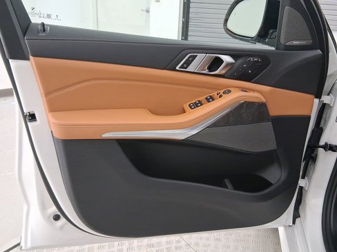 New 2026 BMW X7 xDrive40i w/ M Sport Package image 12