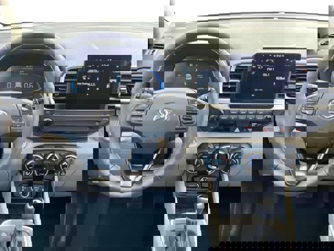 New 2025 Hyundai Venue Limited image 17