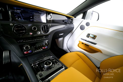 New 2025 Rolls-Royce Spectre Black Badge image 18