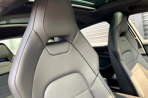 New 2026 Porsche Panamera 4 image 8