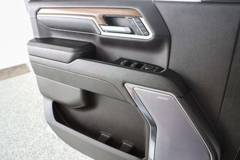 Used 2024 Chevrolet Silverado 2500 High Country image 26