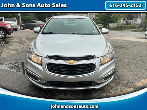 Used 2015 Chevrolet Cruze LT image 1