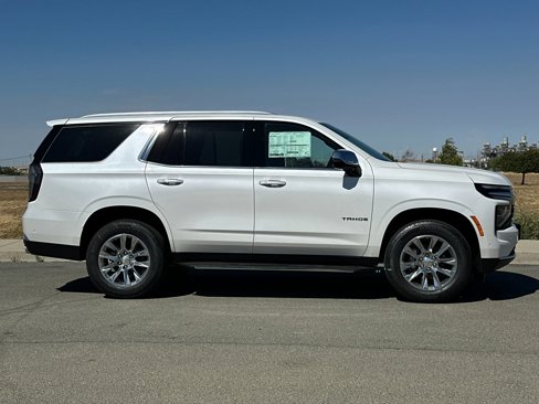 New 2025 Chevrolet Tahoe Premier image 3