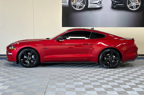 Used 2021 Ford Mustang GT Premium w/ Black Accent Package image 7