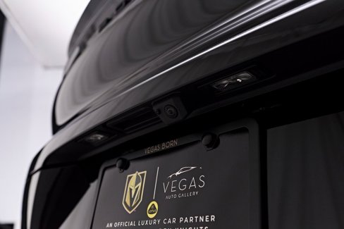 Used 2025 Porsche Cayenne GTS image 25