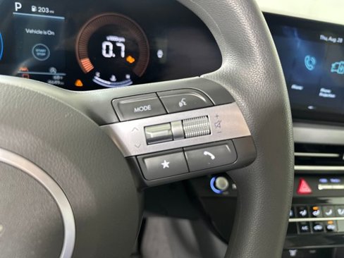 Certified 2025 Hyundai Sonata SE image 35