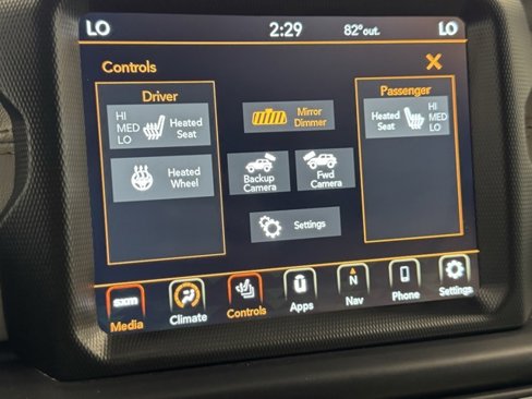 Used 2022 Jeep Wrangler Unlimited Sahara image 23