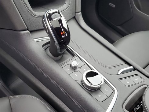 New 2025 Cadillac XT6 Sport w/ Technology Package image 16