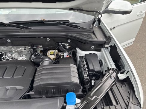 New 2025 Volkswagen Atlas Cross Sport SEL Premium R-Line image 41