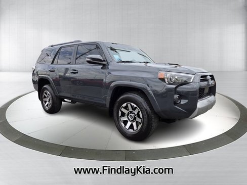 Used 2024 Toyota 4Runner TRD Off-Road Premium image 3