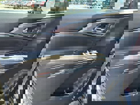 New 2026 Chevrolet Traverse LT w/ Driver Confidence Package image 19