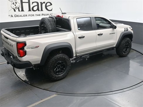 New 2026 Chevrolet Colorado ZR2 w/ ZR2 Bison Edition image 18