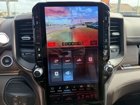 New 2025 RAM 2500 Limited image 31