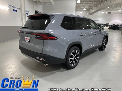 New 2026 Toyota Grand Highlander AWD Hybrid image 9