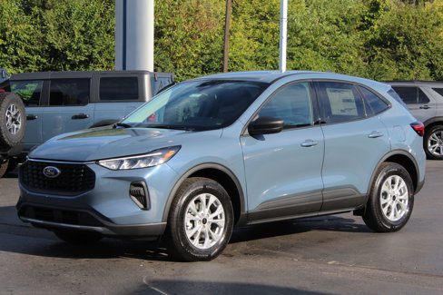 New 2026 Ford Escape Active image 3